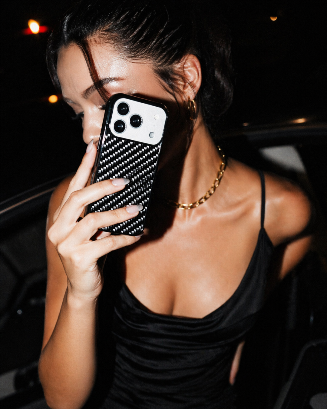 Pourquoi choisir une coque en fibre de carbone pour votre iPhone ?