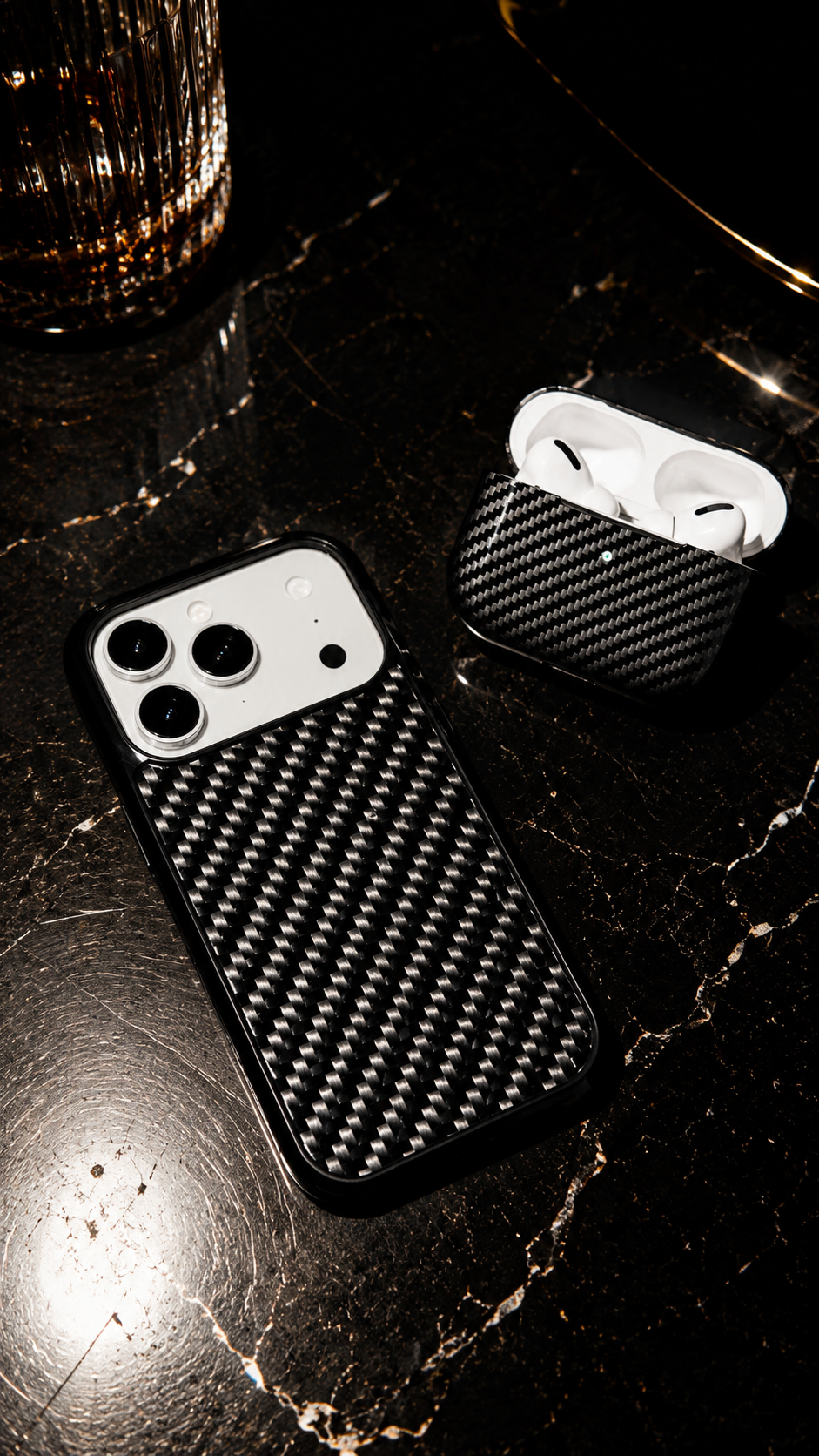 Vraie fibre de carbone ou imitation : comment reconnaître un accessoire authentique en 5 critères