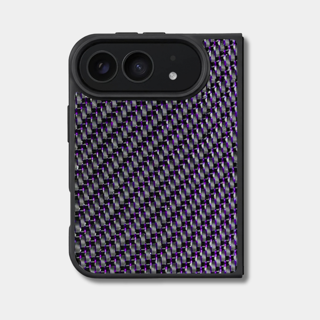 Coque iPhone Duo en fibre de carbone tissée colorée, teinte violet, vue de dos