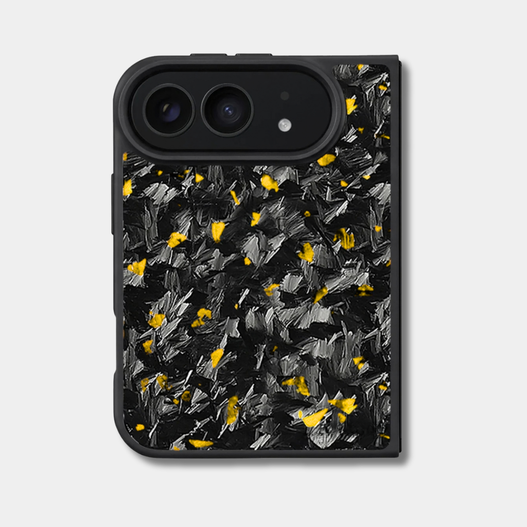 Coque iPhone Duo en carbone forgé BRUTE coloré, teinte or, vue de dos