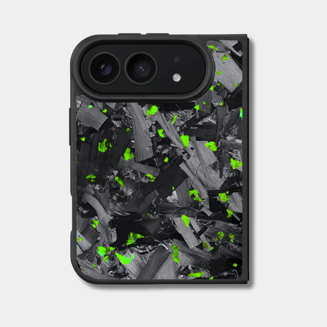 Coque iPhone Duo en carbone forgé coloré Fibernium, teinte vert, vue de dos