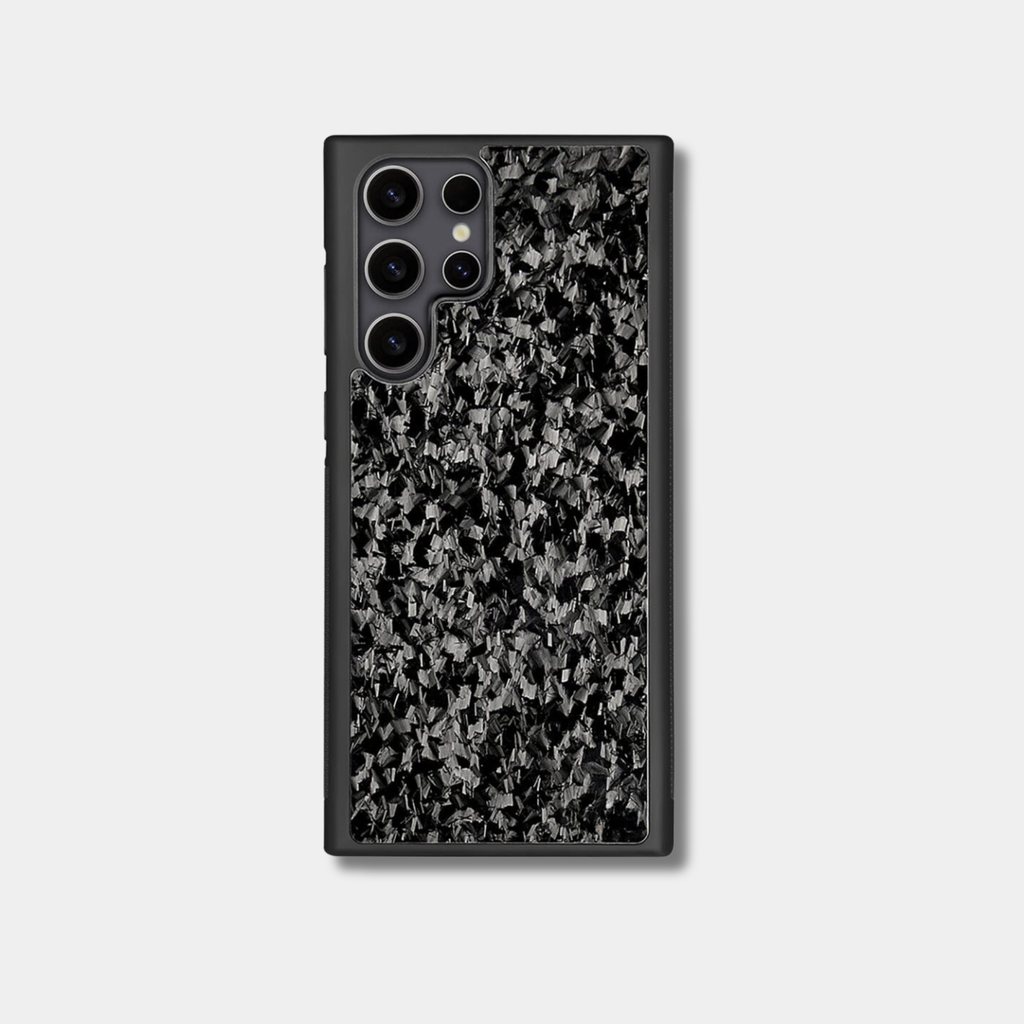 Coque Samsung Carbone BRUTE de Fibernium, finition en fibre de carbone avec design robuste et élégant pour smartphone Samsung.